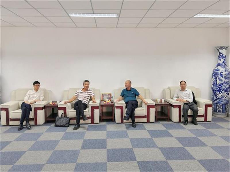 清华研究院陆院长一行 来ld（中国）官方网站共商产业规划