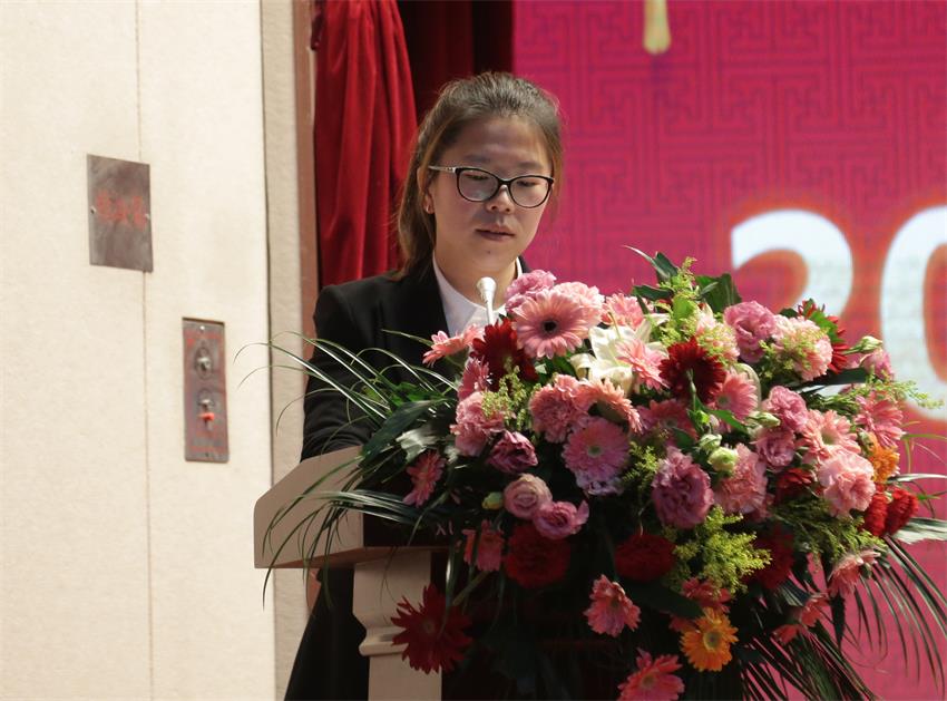 集团执行总裁、江苏ld（中国）官方网站公司总经理石伟伟同志宣读人事任免决定